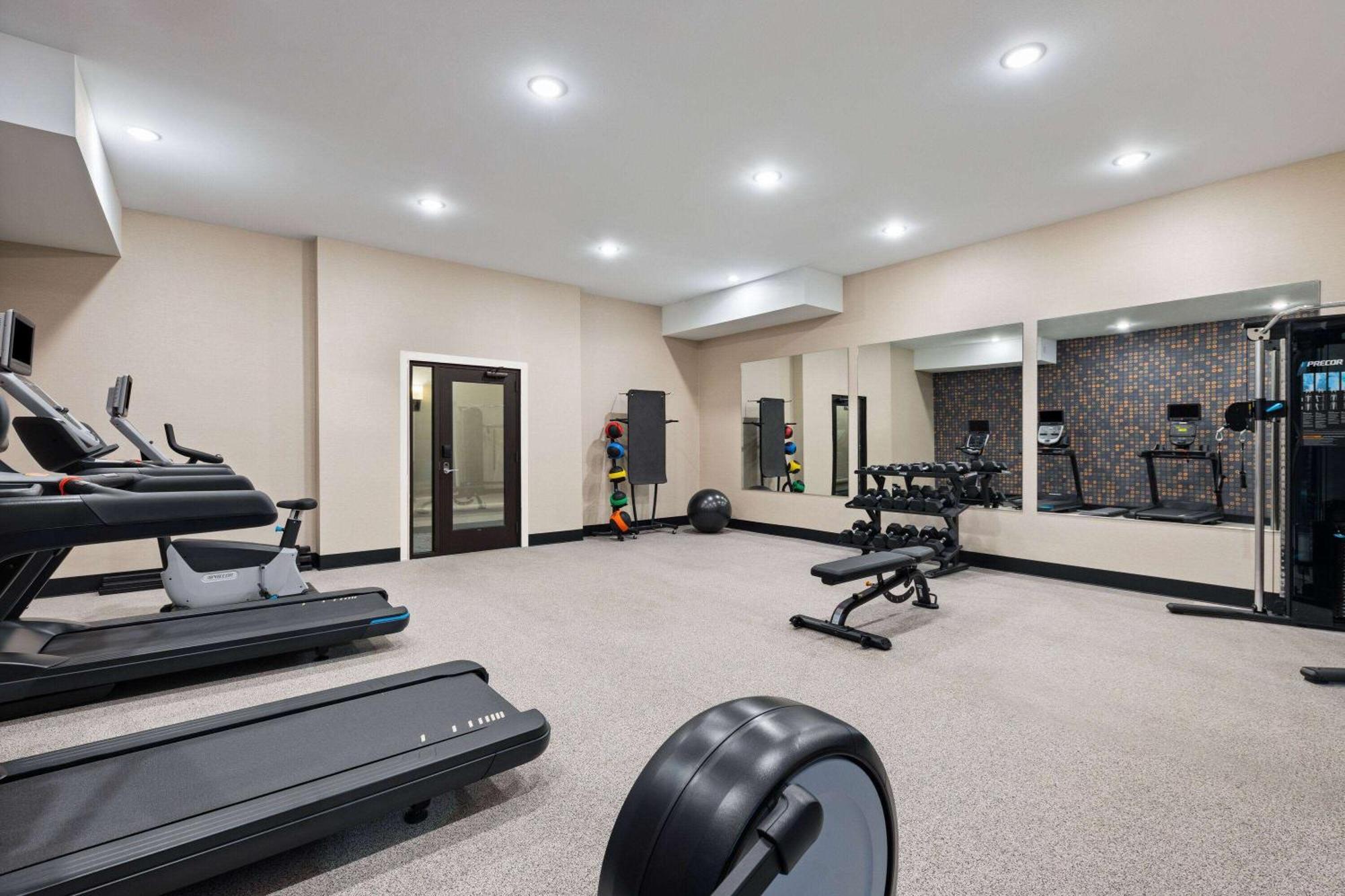 La Quinta Inn & Suites By Wyndham Wenatchee Ngoại thất bức ảnh