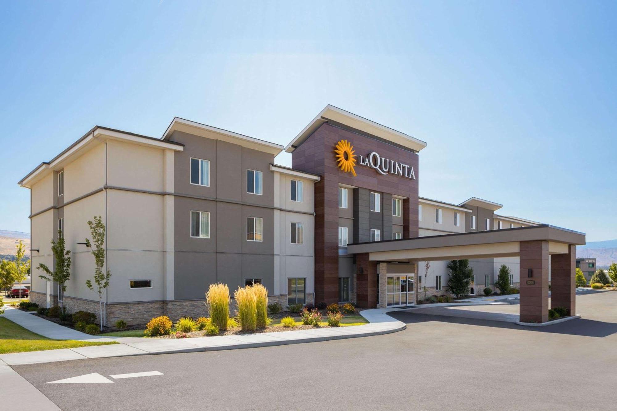 La Quinta Inn & Suites By Wyndham Wenatchee Ngoại thất bức ảnh